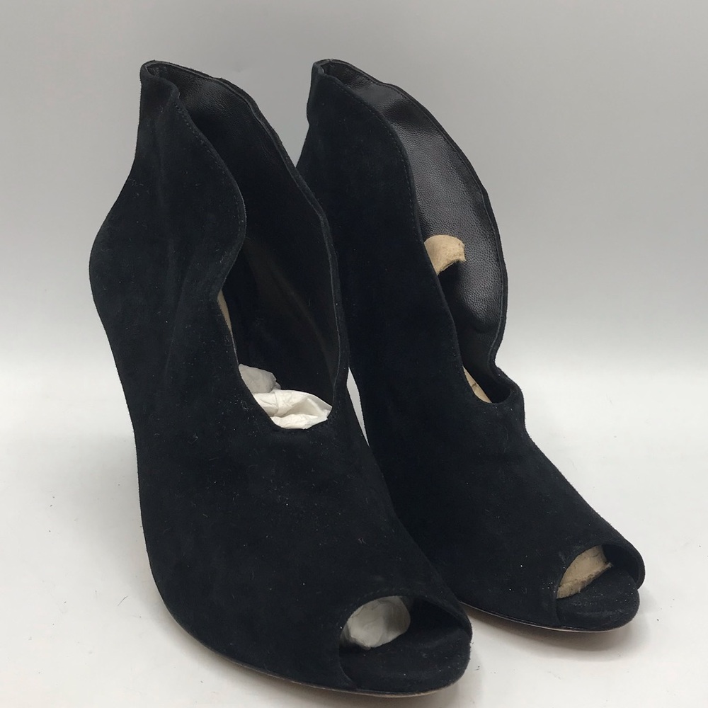 Vero Cuoio Black Booties Size 7M